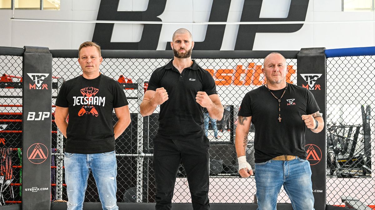 UFC se třese. Procházka odhalil bojový účes, má i parťáka